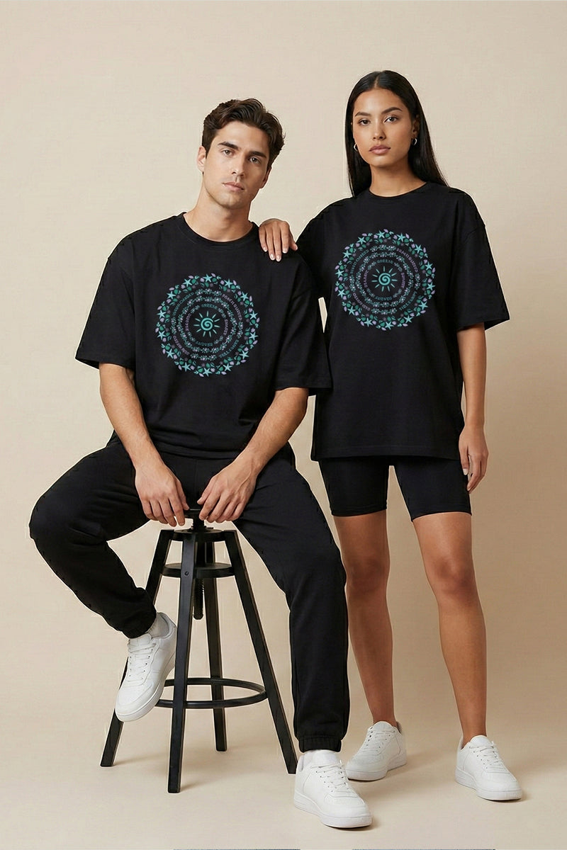 "Beach Mandala Circle" Black Oversized T-Shirt